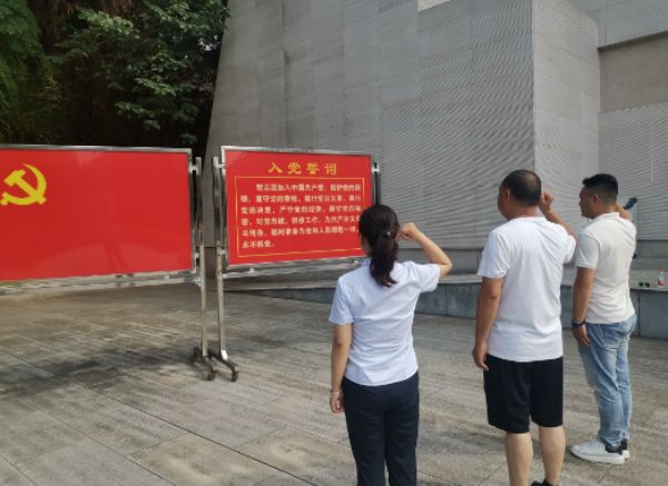 懷化藍盾保安服務(wù)有限公司,湖南保安服務(wù),湖南區(qū)域秩序維護,湖南物業(yè)管理服務(wù) 懷化藍盾保安服務(wù)有限公司,湖南保安服務(wù),湖南區(qū)域秩序維護,湖南物業(yè)管理服務(wù)